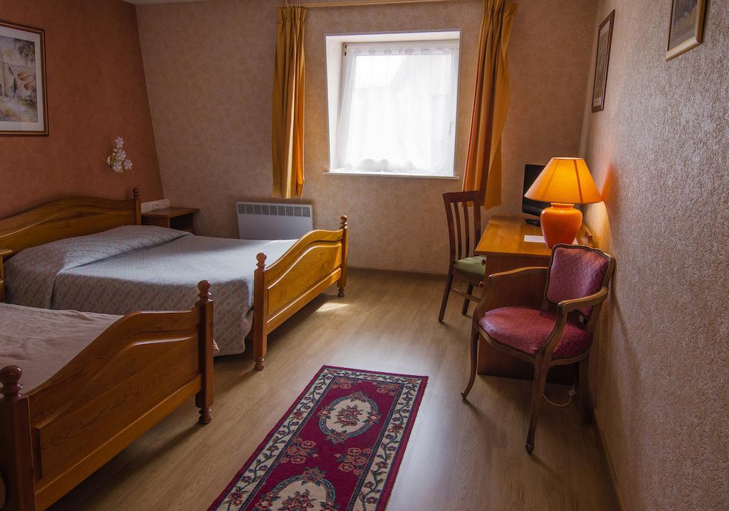Logis Hotel Restaurant Hostellerie De L'Etoile 와셀론느 객실 사진