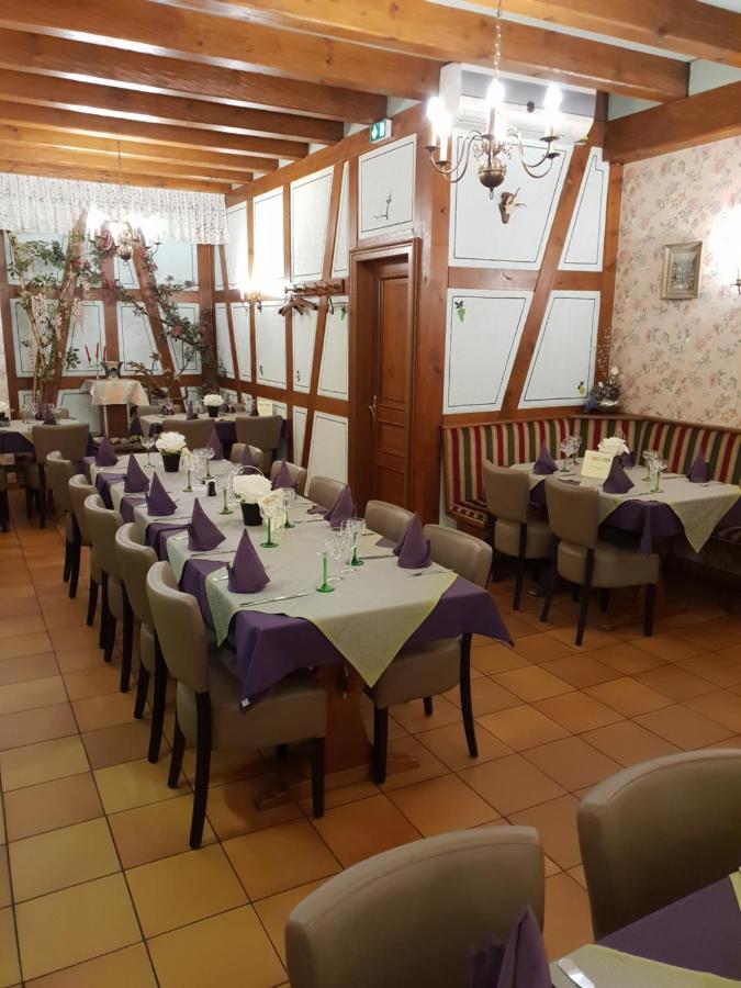 Logis Hotel Restaurant Hostellerie De L'Etoile 와셀론느 외부 사진