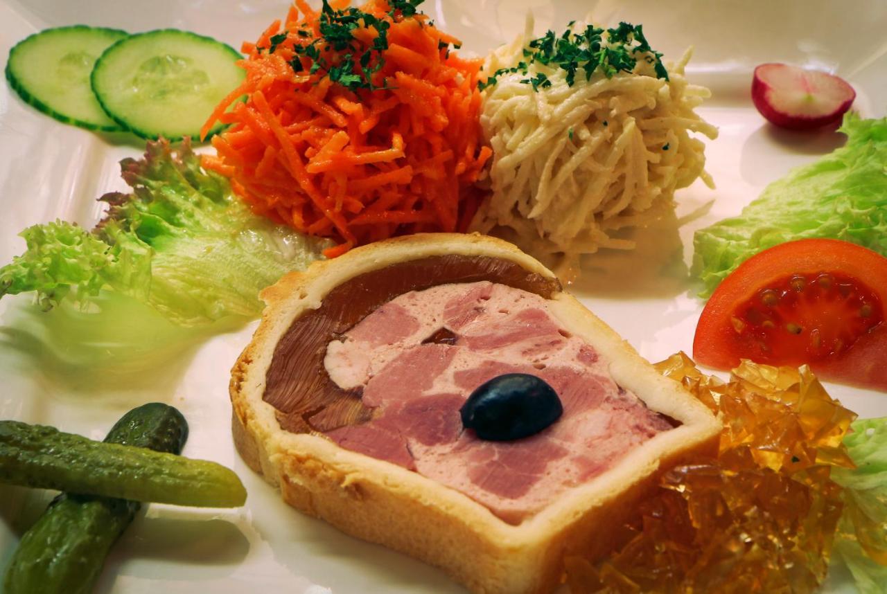 Logis Hotel Restaurant Hostellerie De L'Etoile 와셀론느 외부 사진