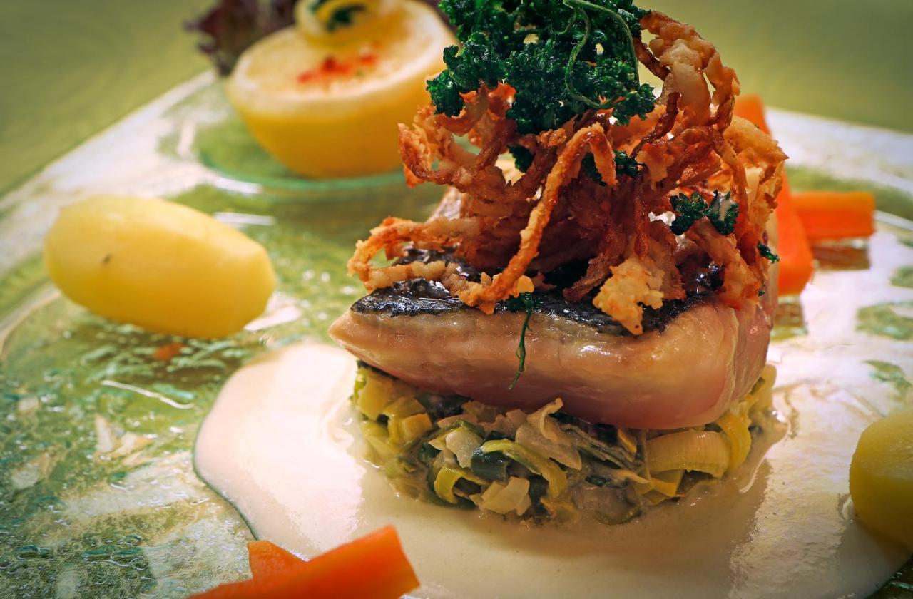 Logis Hotel Restaurant Hostellerie De L'Etoile 와셀론느 외부 사진